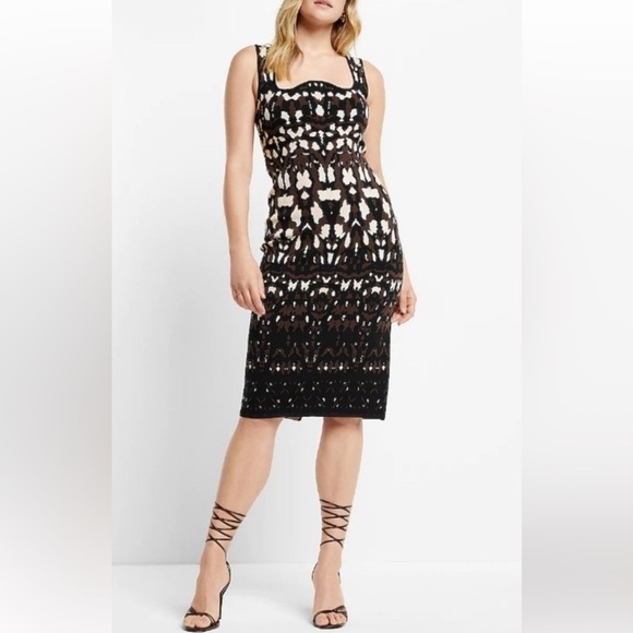 Express Dresses & Skirts - Express Body Contour Printed Knit Dress NWT Women’s XS